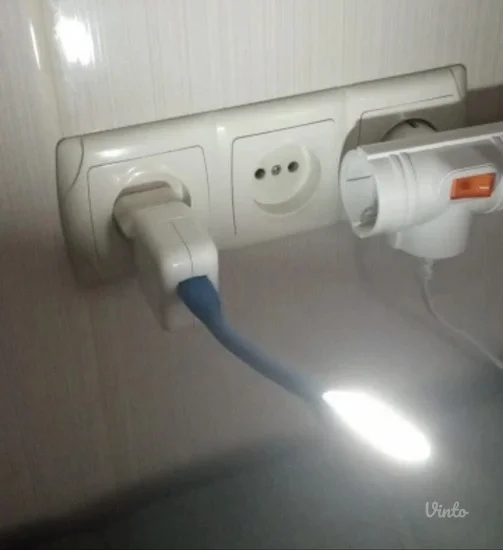 Led lampa za lap top