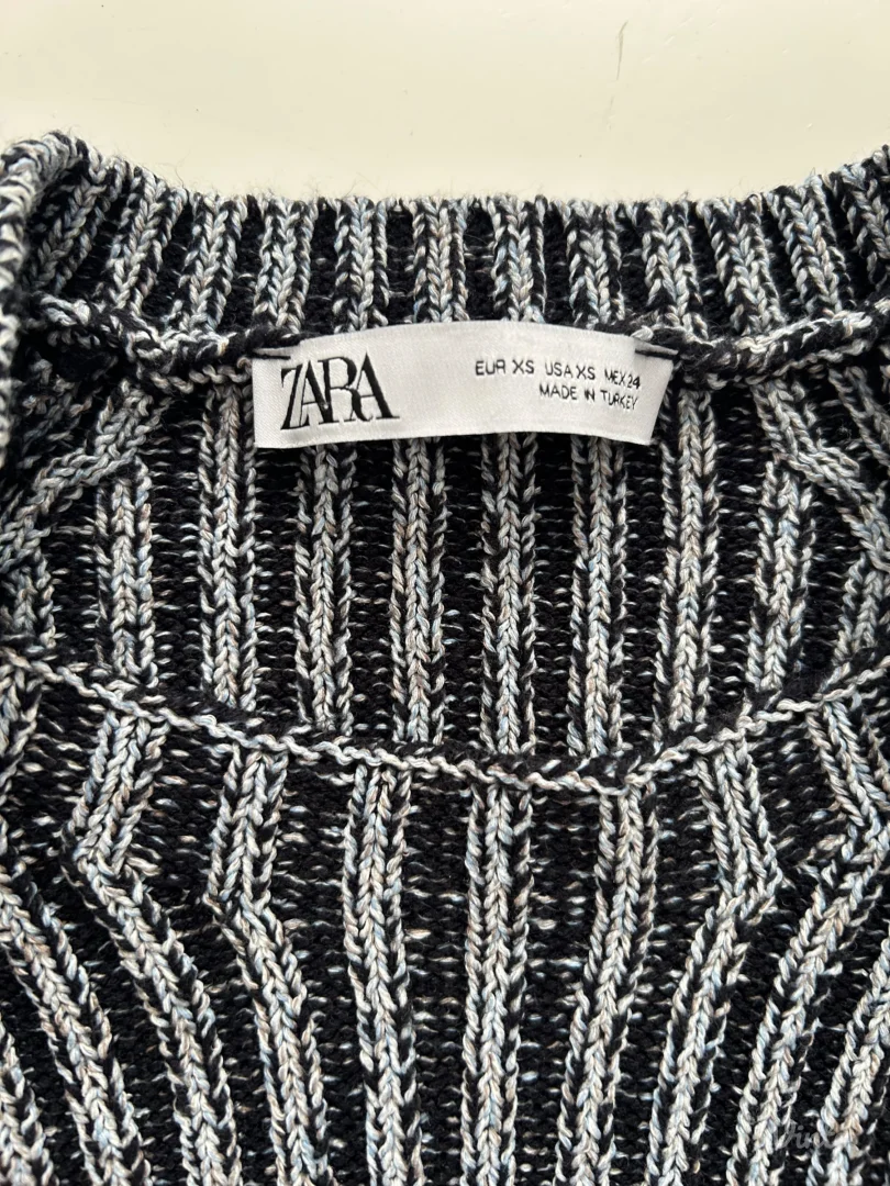 Zara džemper