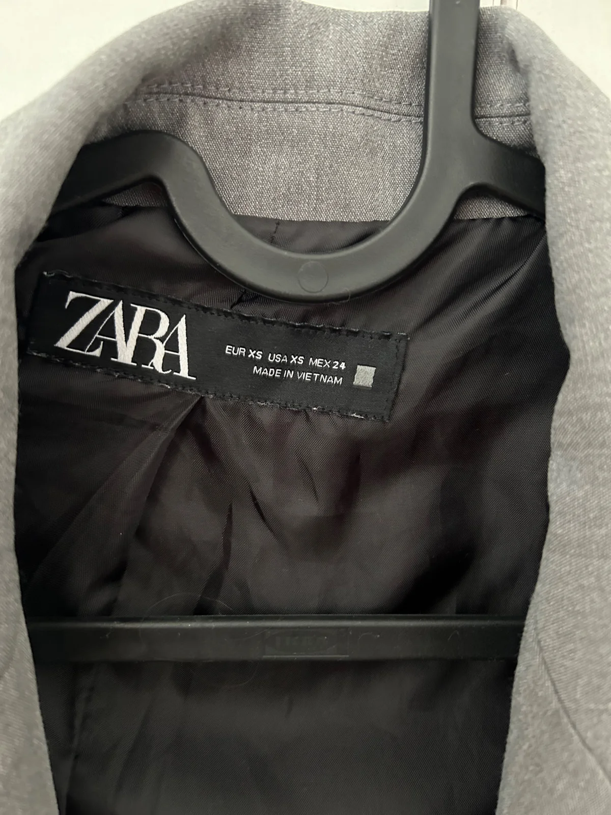 Zara sako