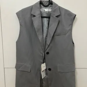 Zara prsluk/sako