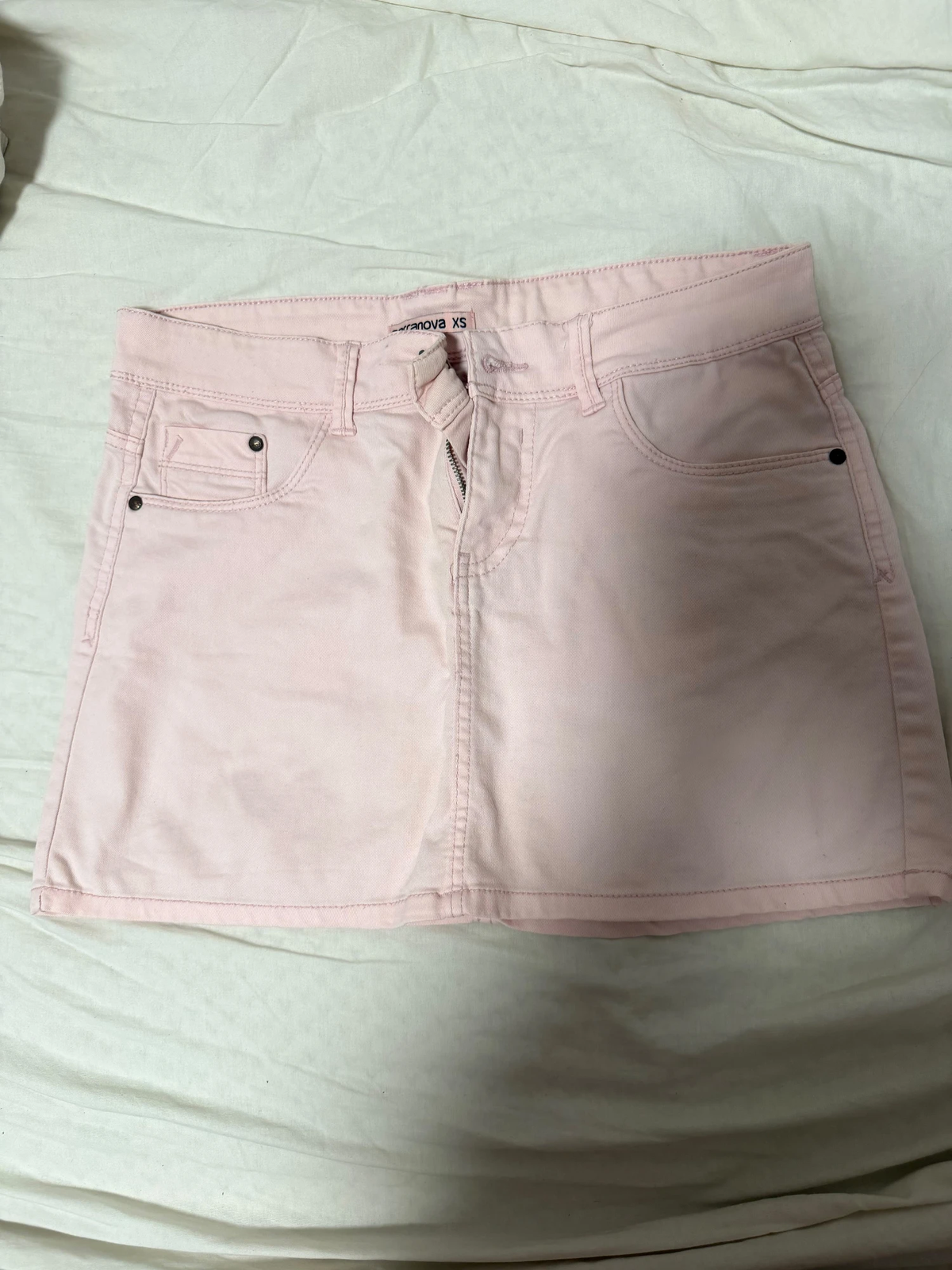 Terranova roze mini suknja, XS veličina