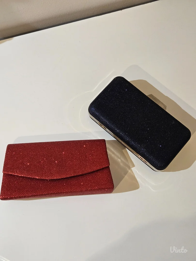 Teget i crvena elegantna clutch tobica