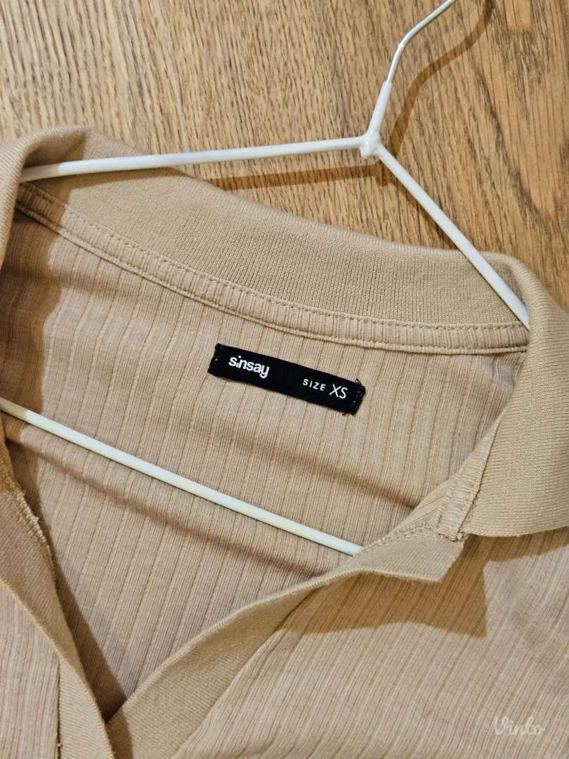 Sinsay bluza na kragnu