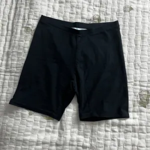 Biciklisticke pantalone