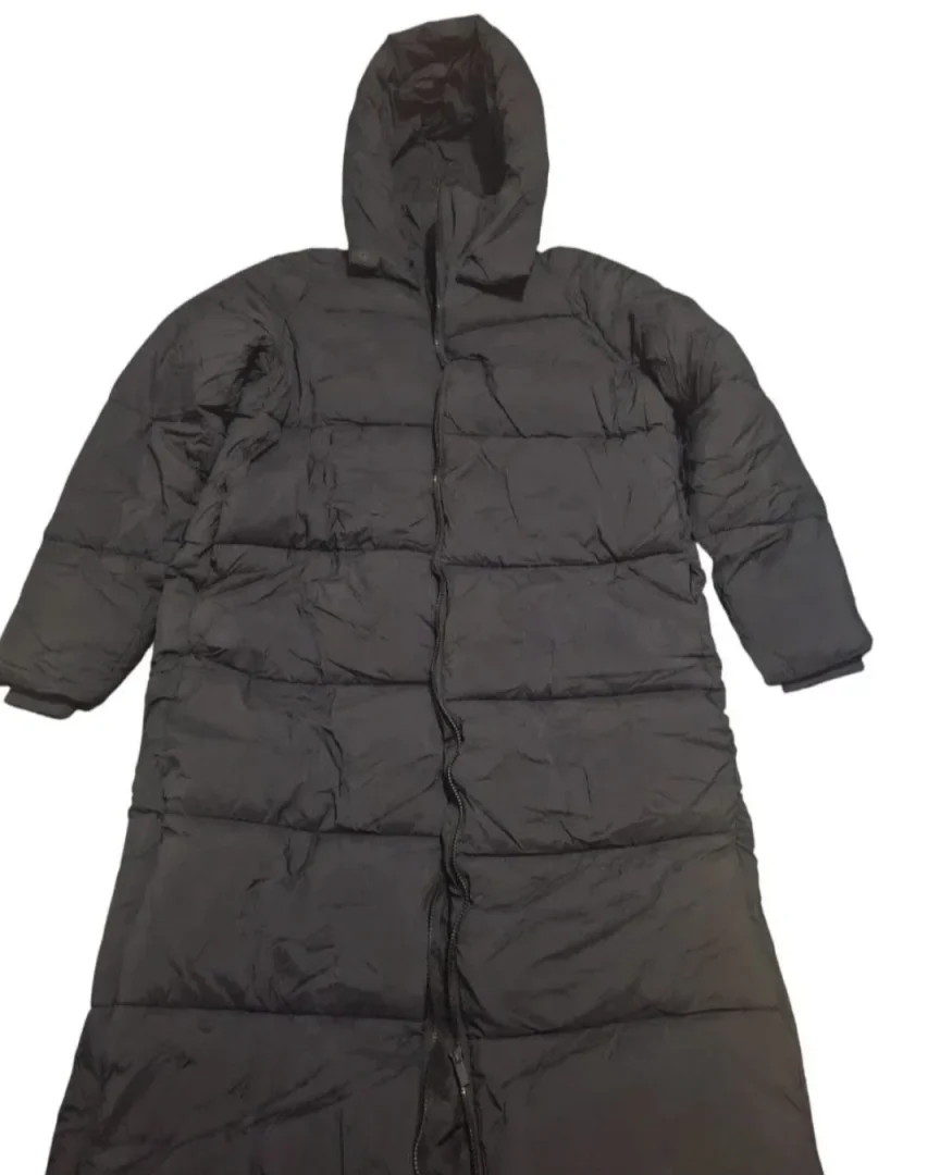 Zara-crna zimska jakna