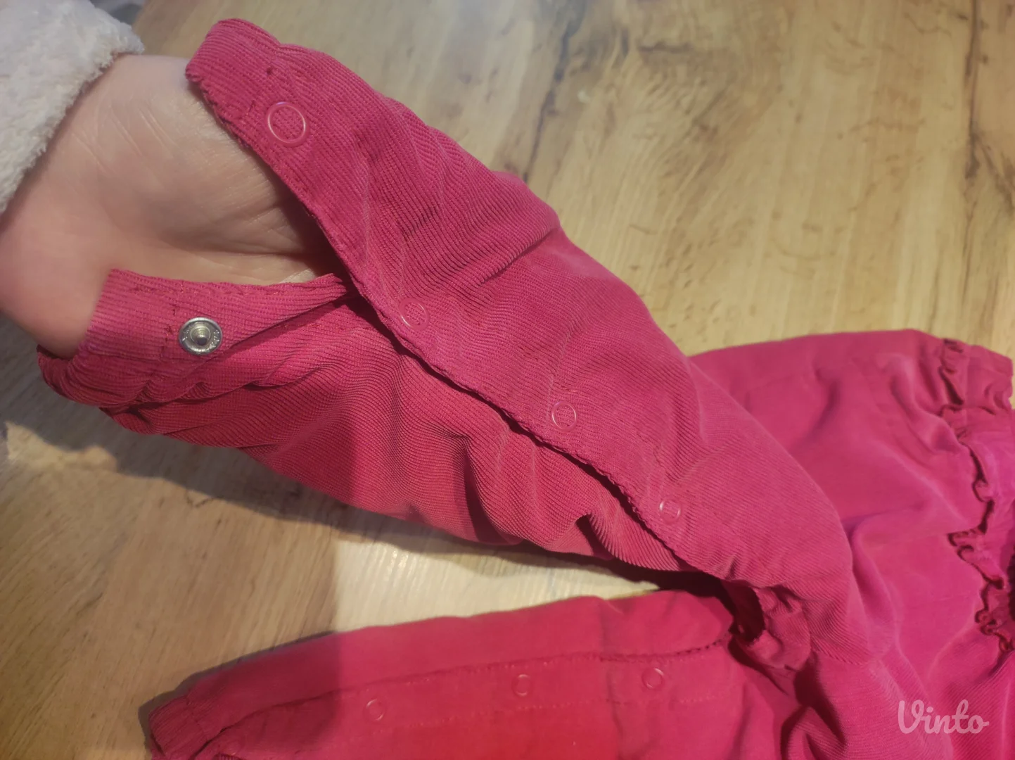 NOVO toplo postavljene tregerice 86 C&A