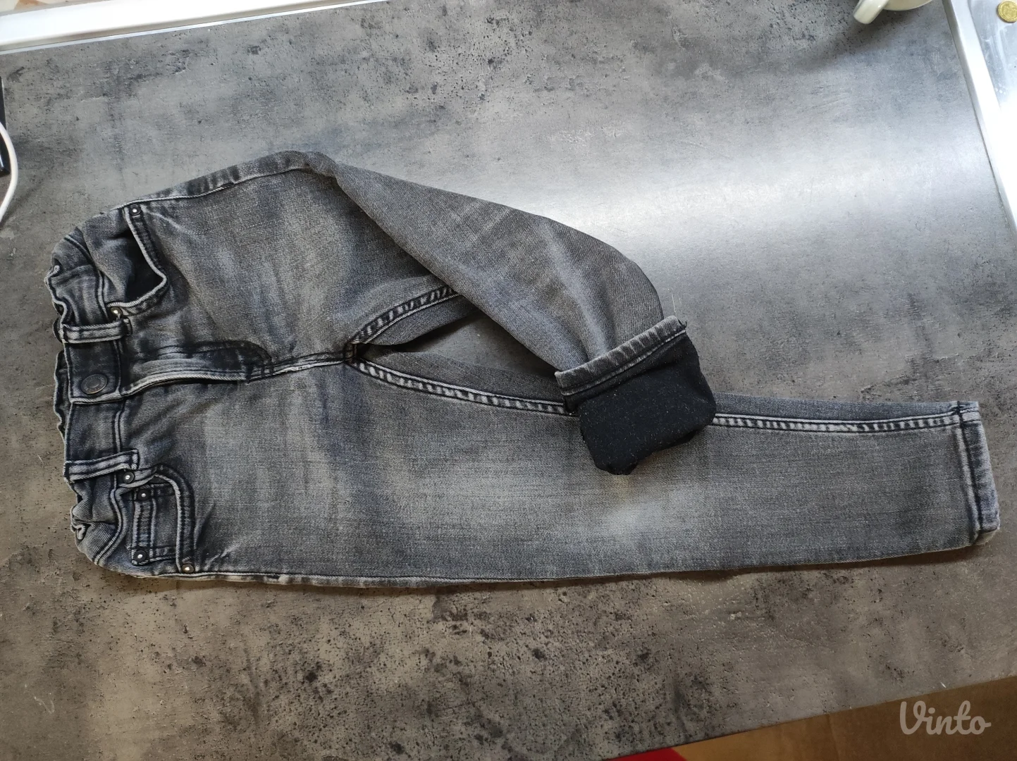 ZARA kao NOVO toplo postavljene vel.6