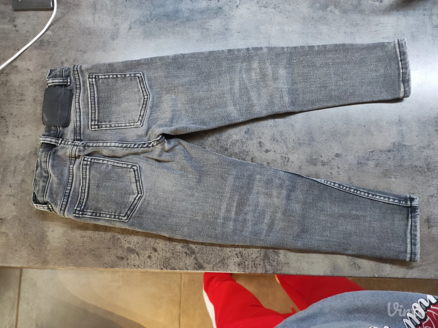 ZARA kao NOVO toplo postavljene vel.6