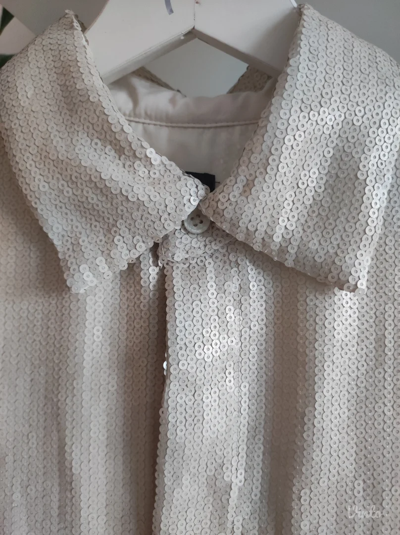 H&M cela sljokicava kosulja NOVO