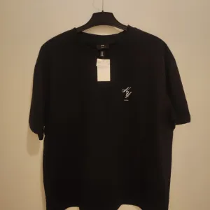 NOVO 100% PAMUK hm oversize majica