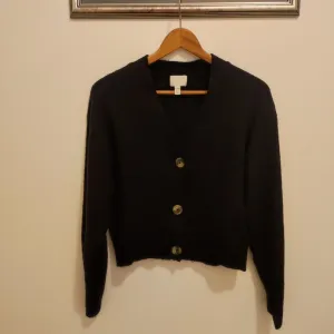 Kardigan HM kao NOVO