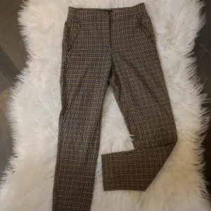 ZARA BASIC pepito pantalone elastin XS