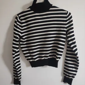 ZARA knit kao NOVO S