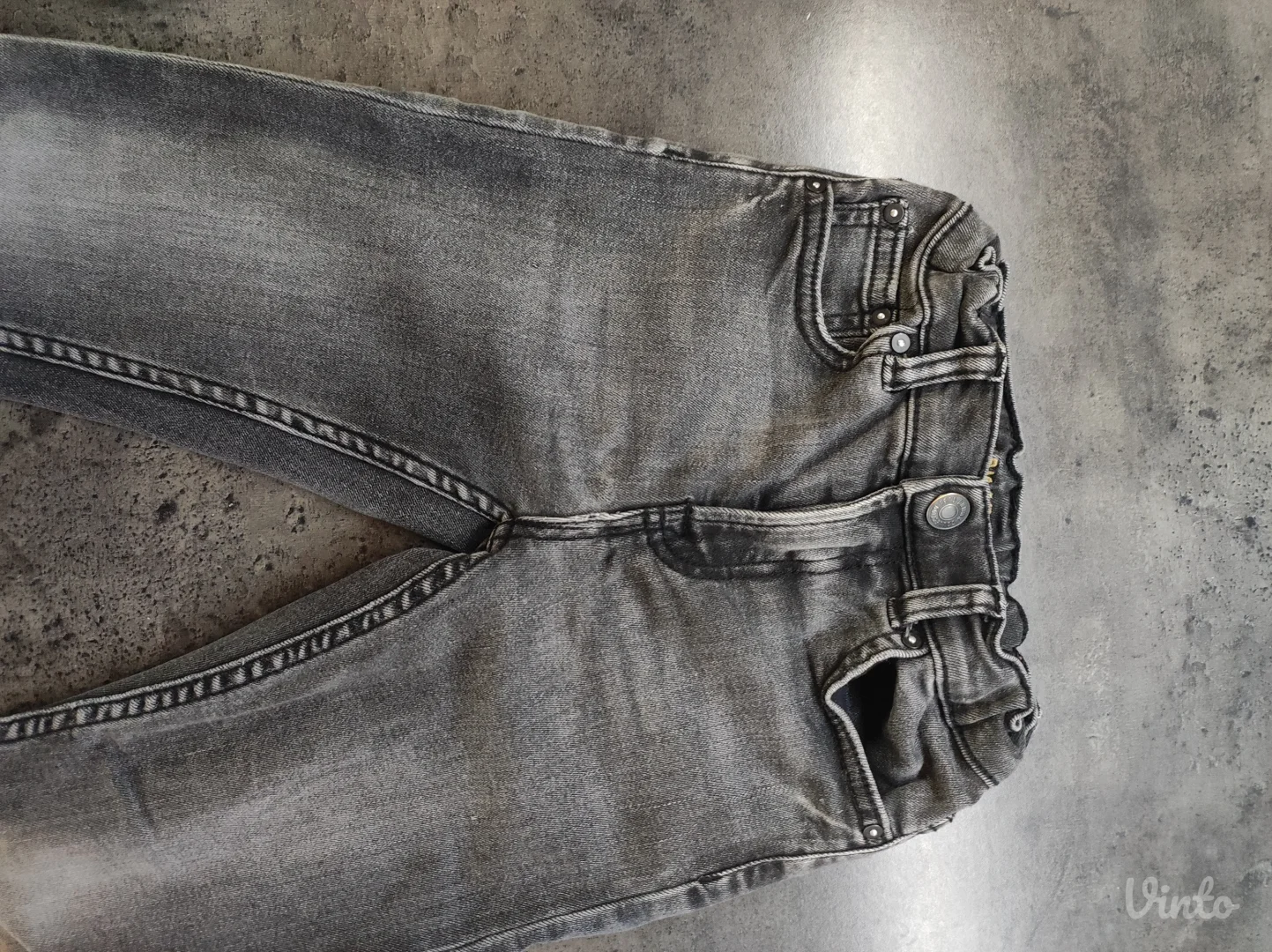 ZARA kao NOVO toplo postavljene vel.6