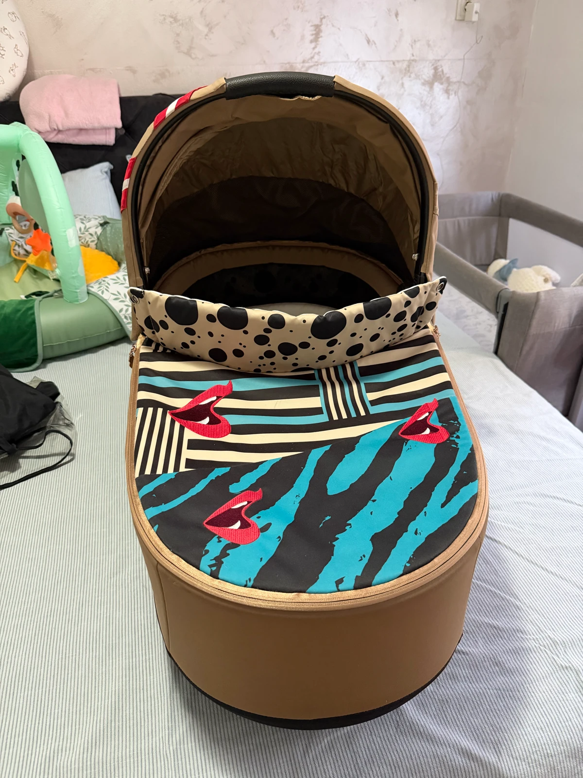 Cybex priam 4 korpa Karolina Kurkova