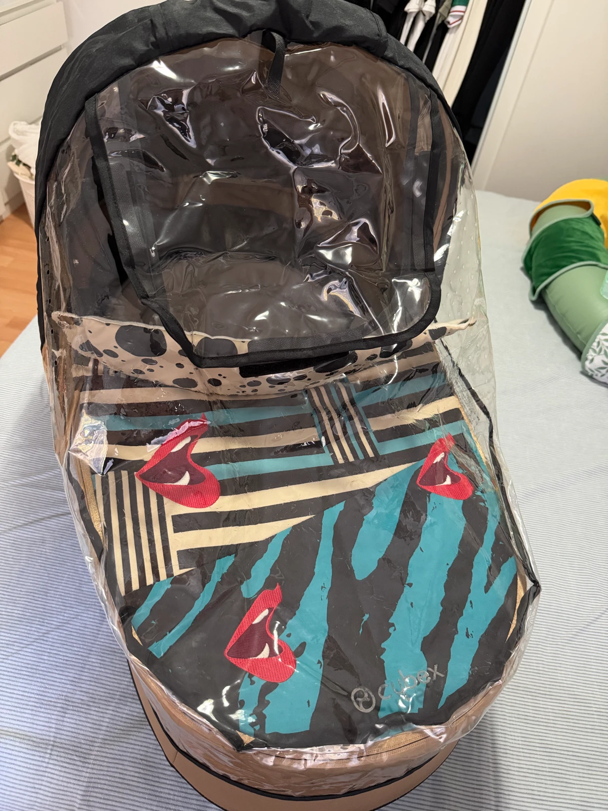 Cybex priam 4 korpa Karolina Kurkova
