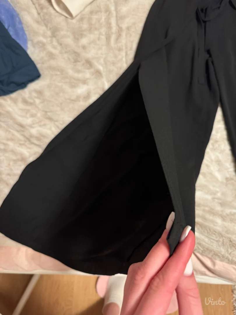 Set pantalone i majica