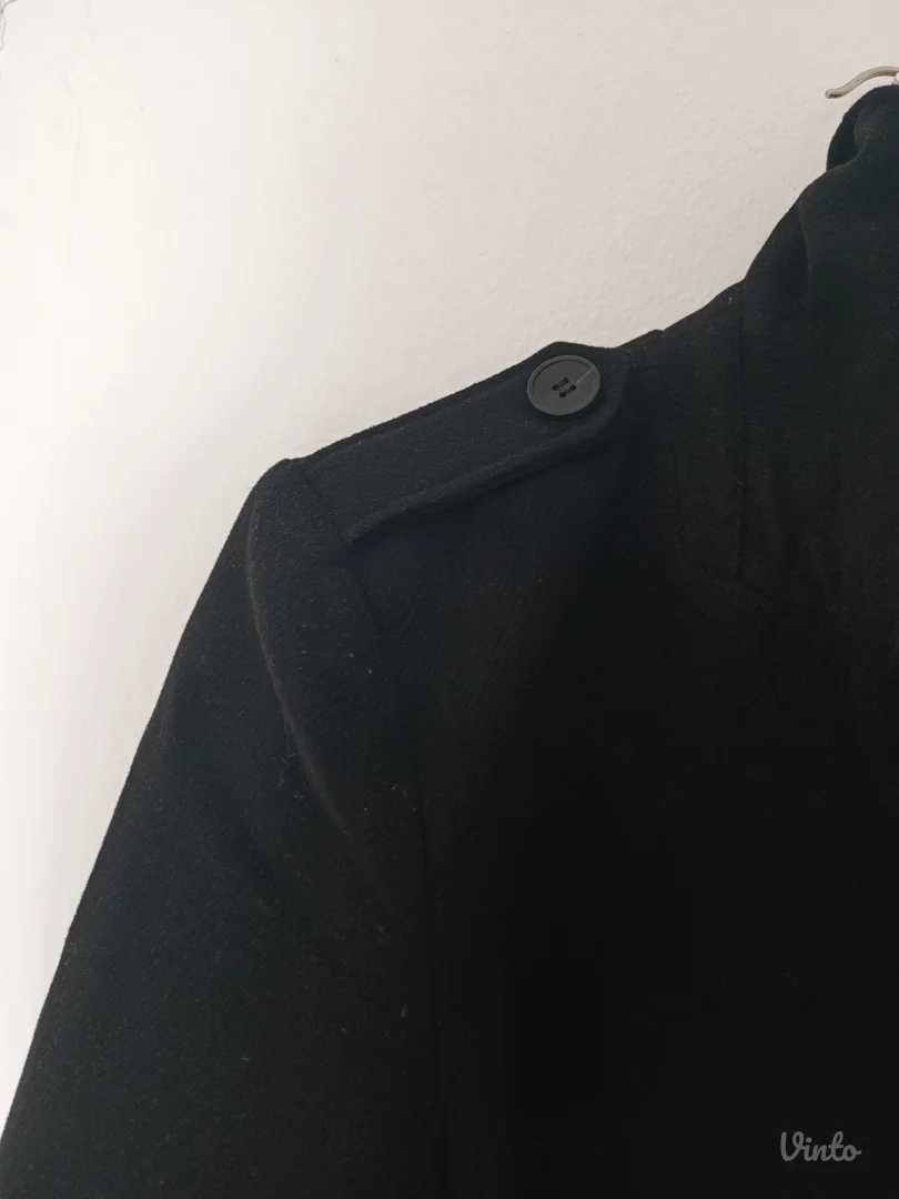 Amisu crni ženski kaput