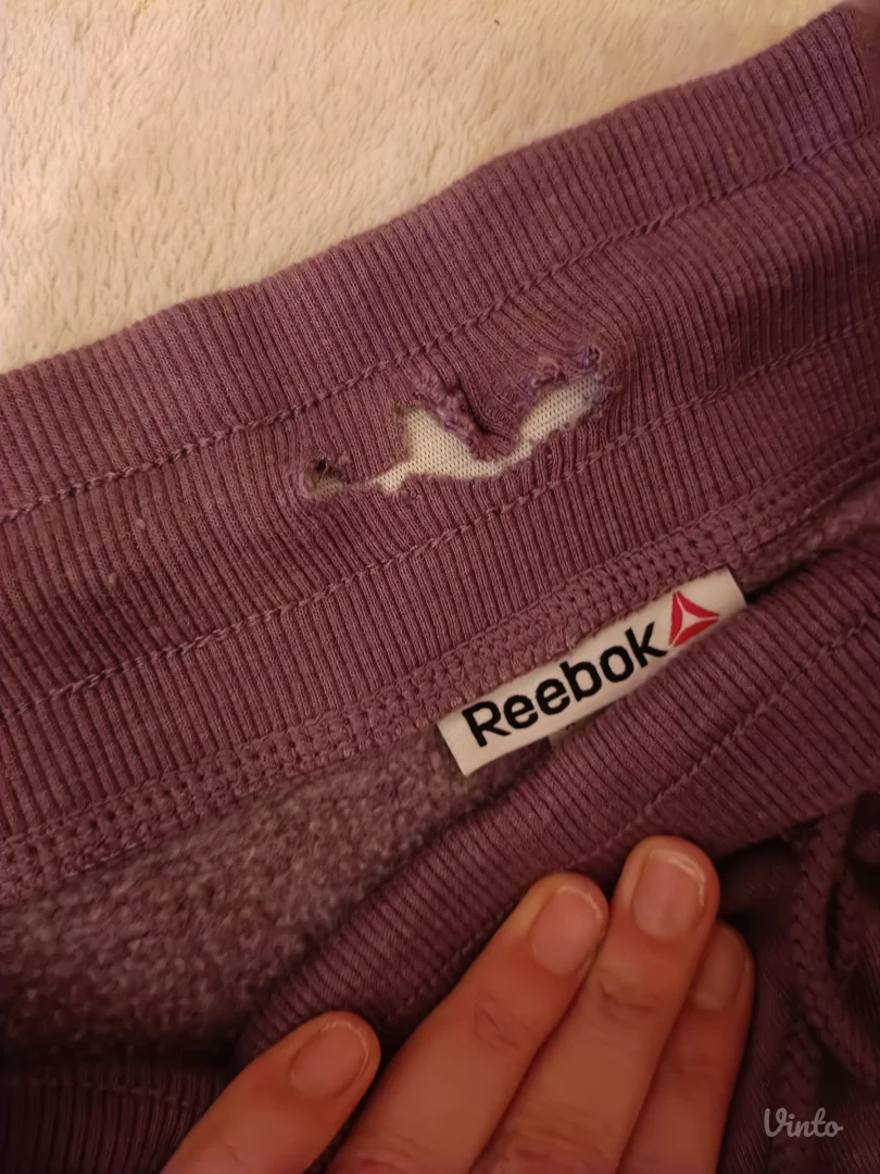 Reebook donji deo trenerke