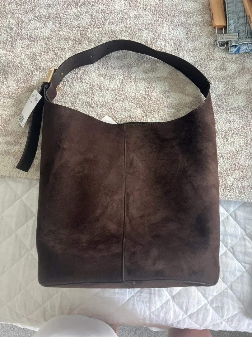 H&M torba, prevrnuta koža