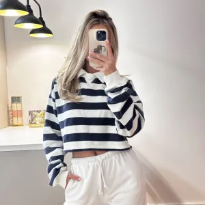 Prugasti duks sa kragnom