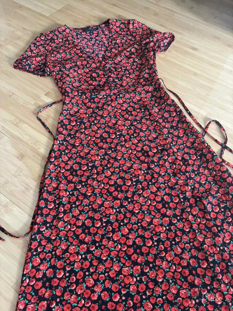 Missguided haljina, nova!