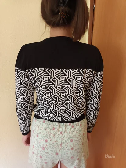 Končani Amisu dzemper