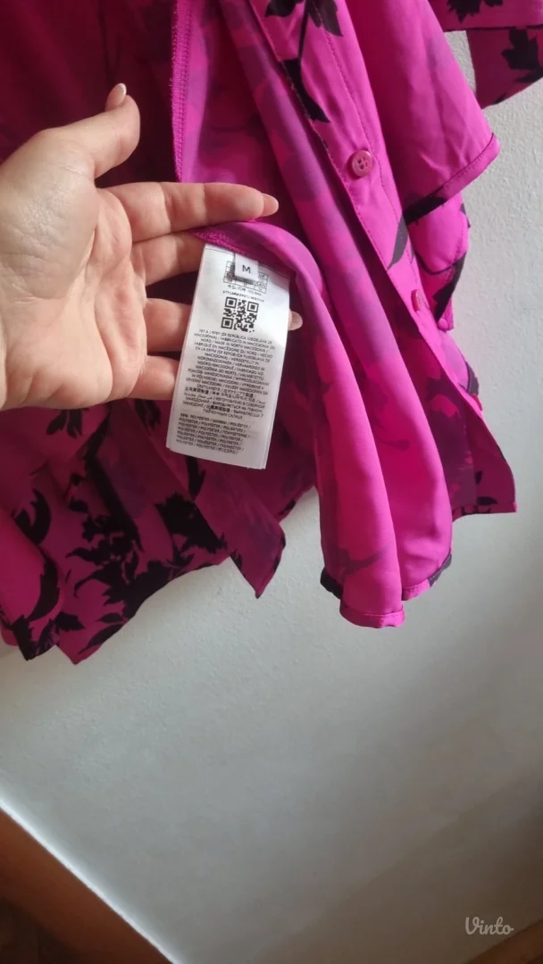 Guess haljina - nova sa etiketom!