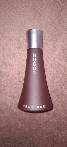 HUGO BOSS-DEEP RED
