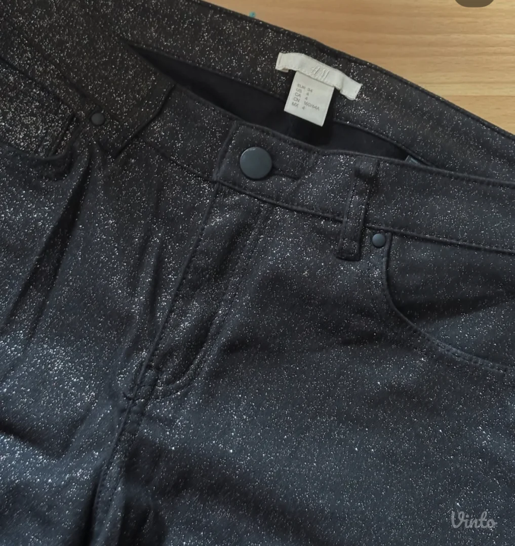 H&M - svetlucave pantalone