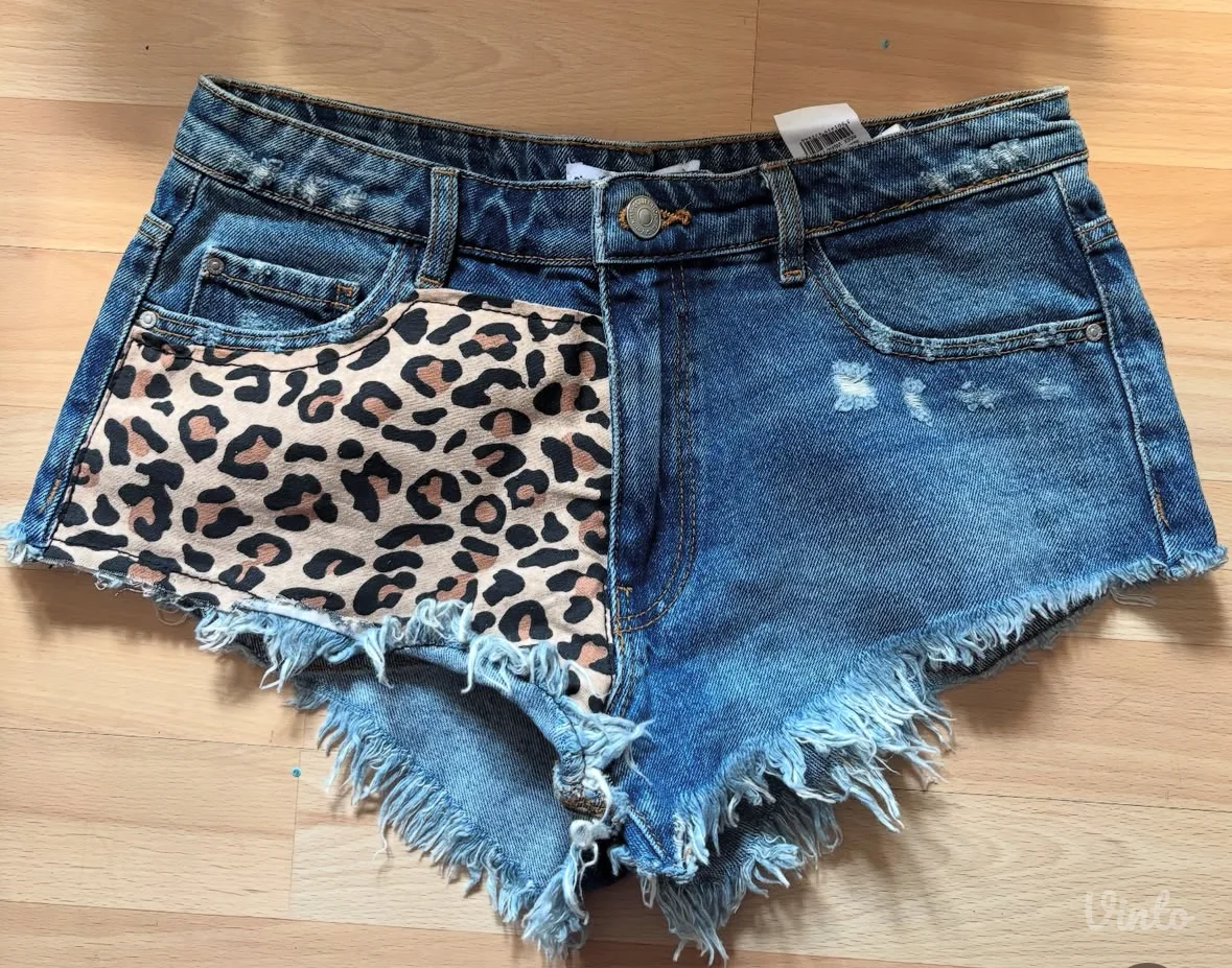 Sinsay teksas šorts