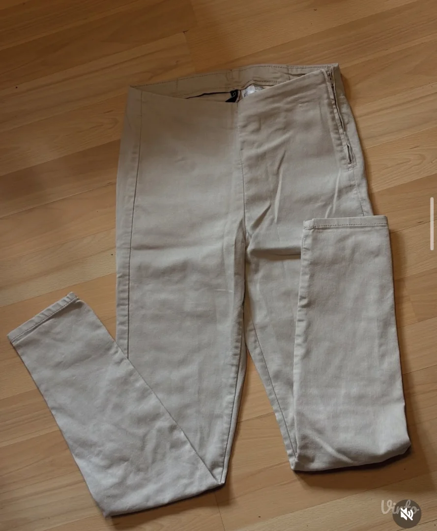 H&M bež pantalone