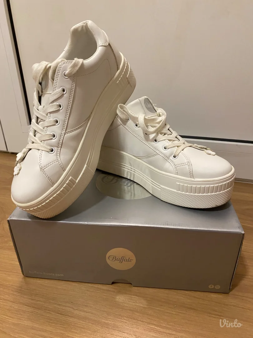 Zenske patike Buffalo