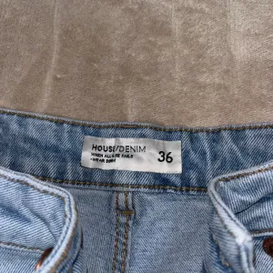 House mom jeans farke