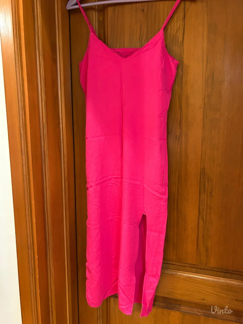 Letnja pink haljina