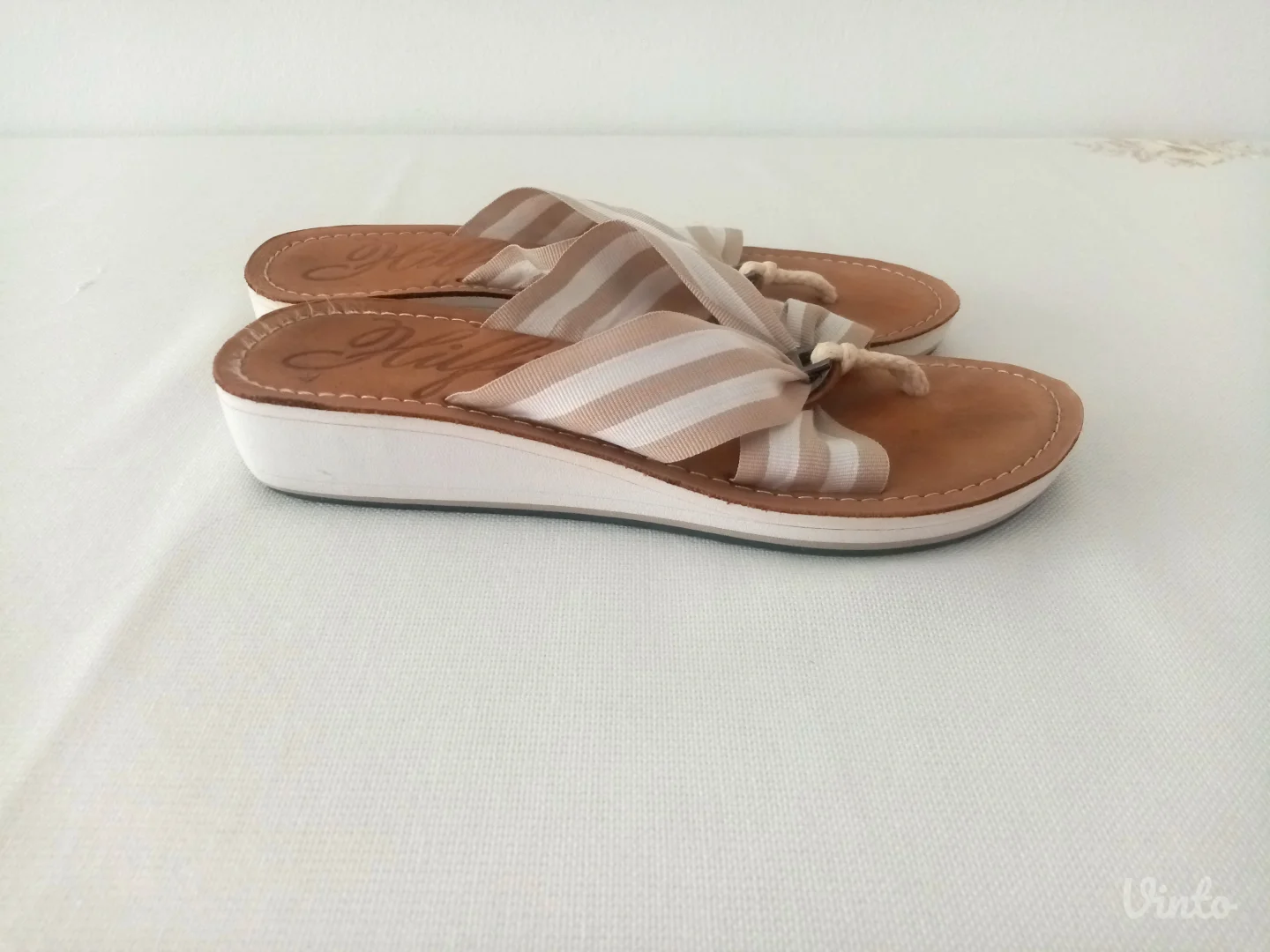 Kožne papuče Tommy Hilfiger, br. 37