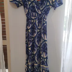 Haljina Women` secret, vel. S *NOVA*