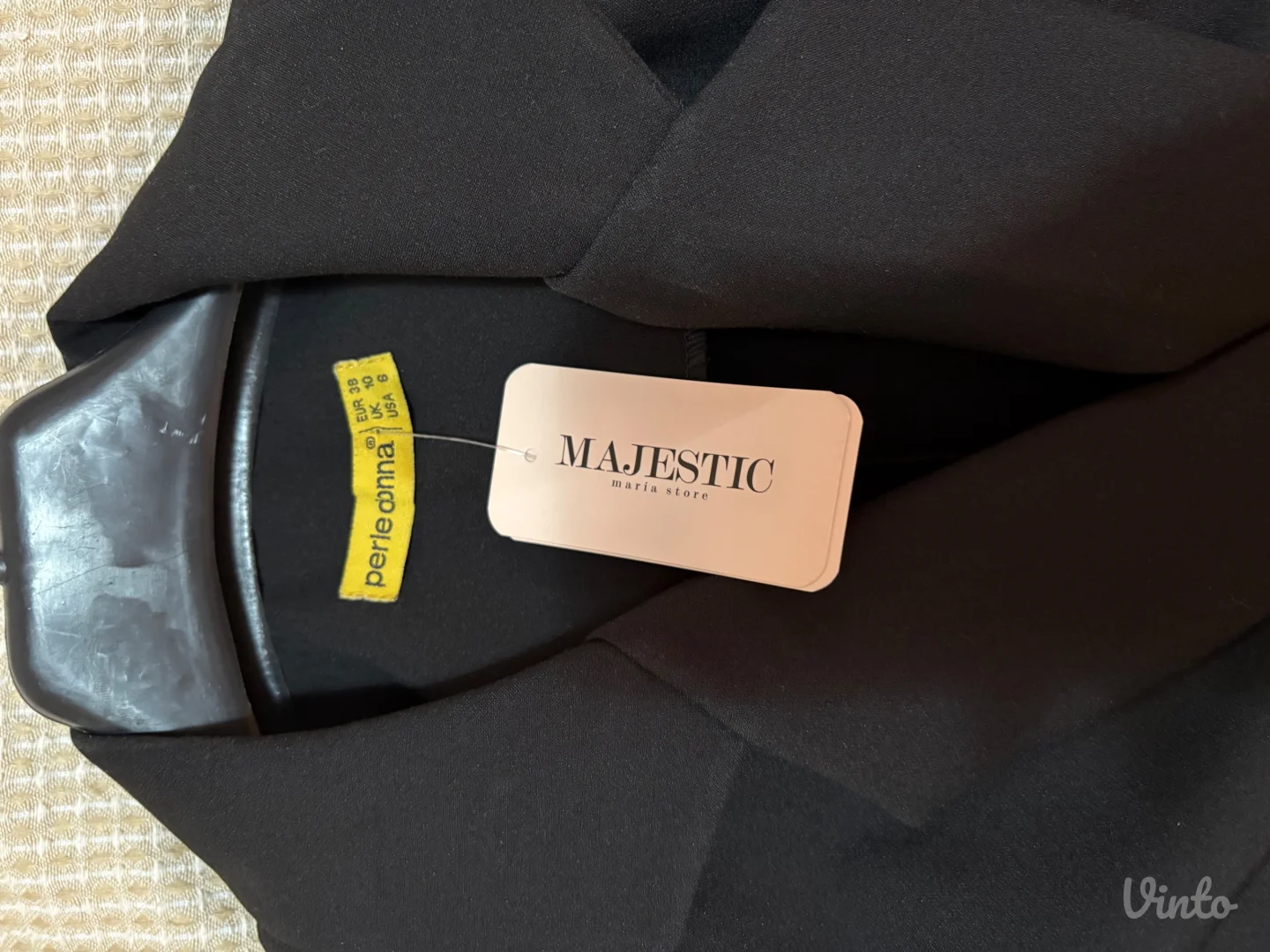 Crna haljina sa cipkom