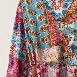 Zara sarena zenska haljina