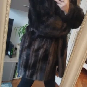 Italijanska bunda L/XL Snižena!