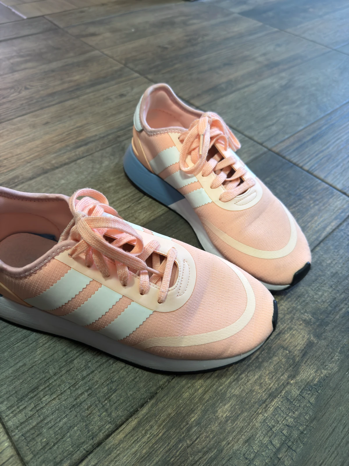Adidas bebi roze patike 39