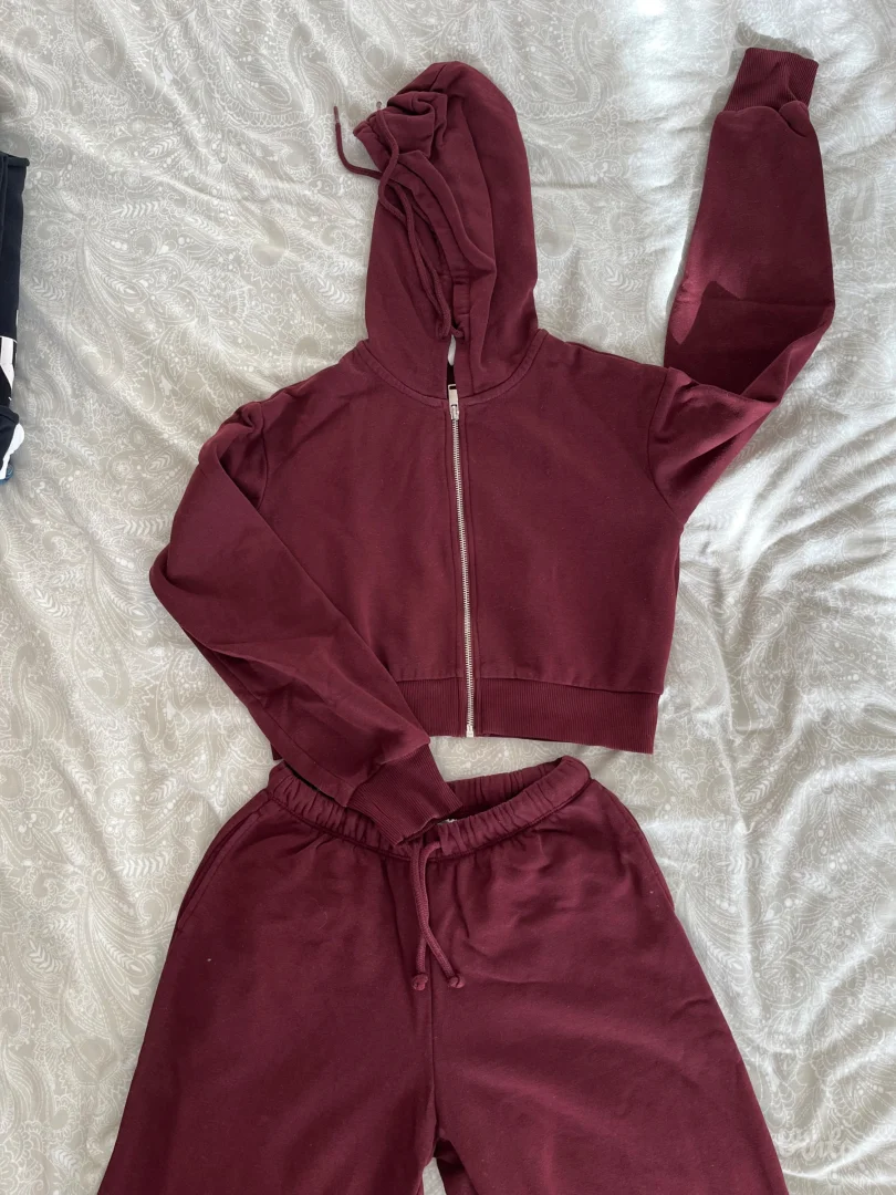 Komplet bordo trenerke