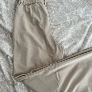 Stradivarius pantalone