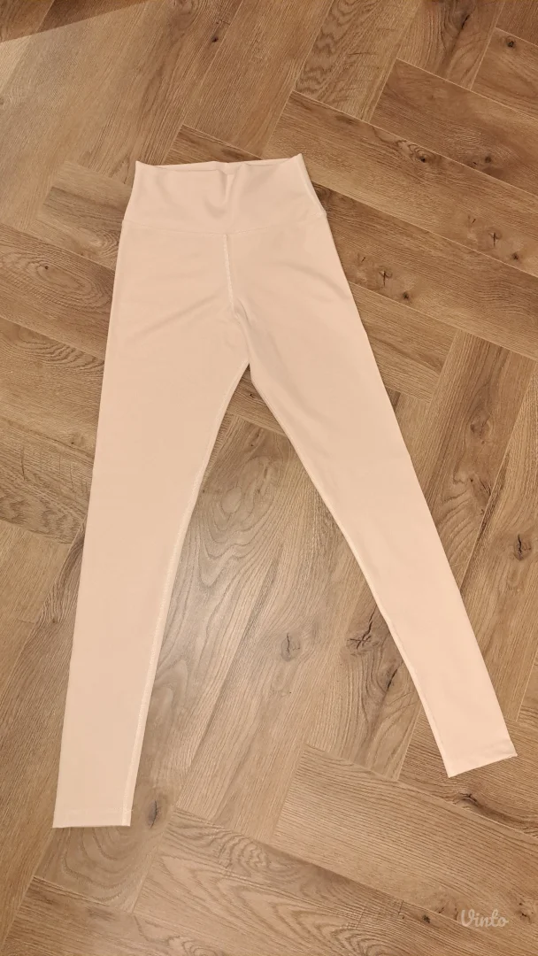 Potpuno nove helanke, 2 za 800, nikad nosene