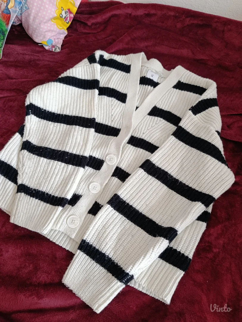 џемперић из Sinsaya