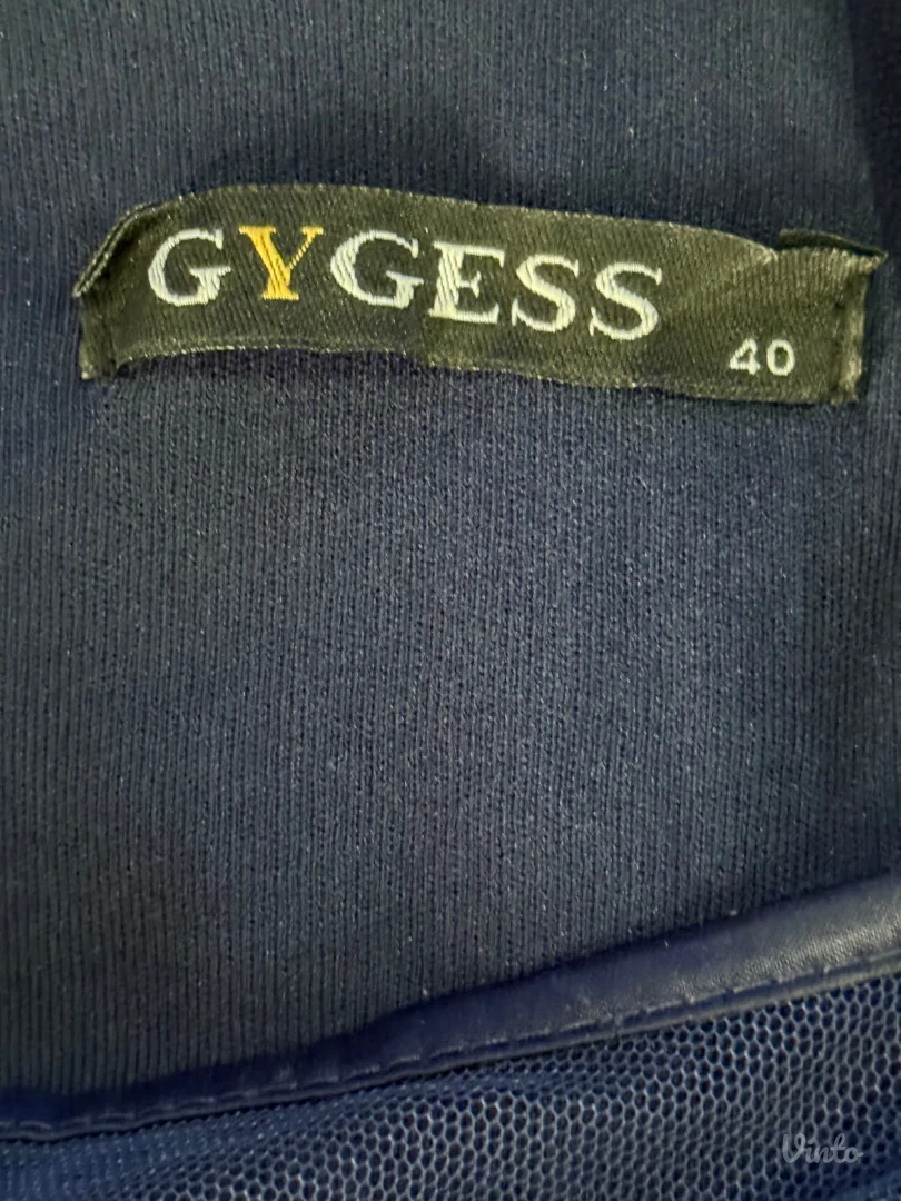 Gygess svečana haljina