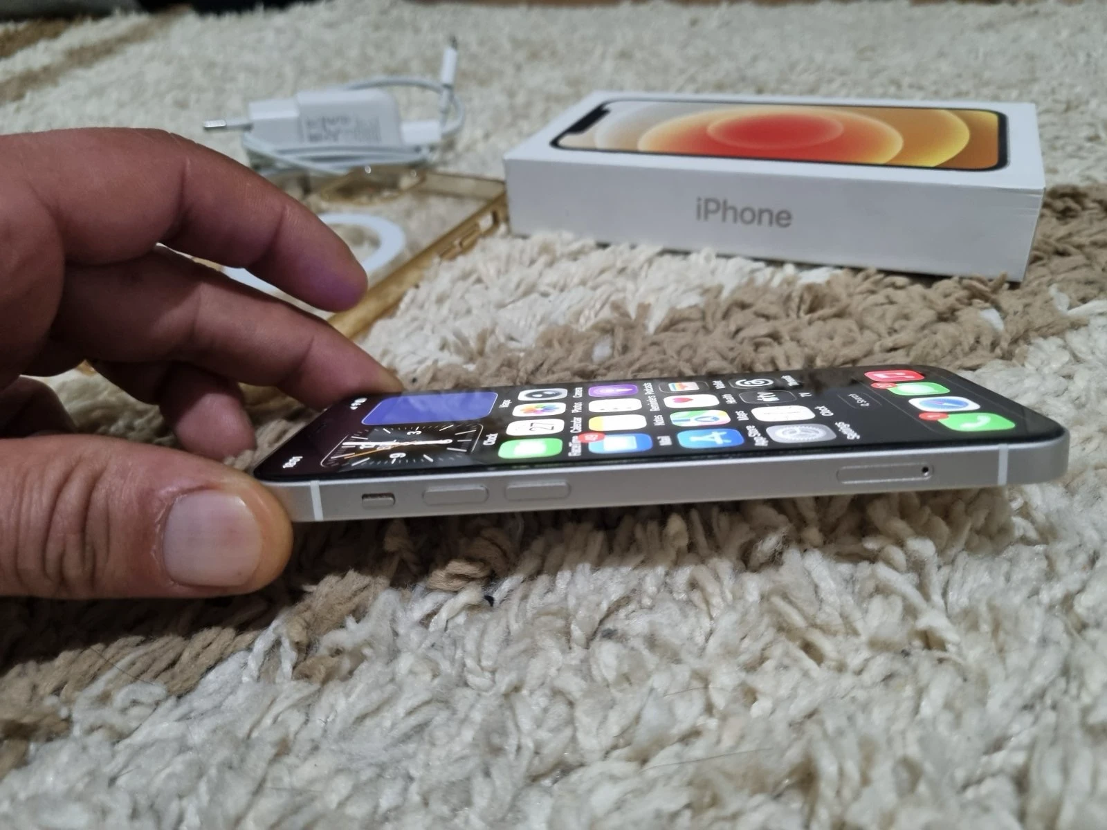 Apple Iphone 12 White