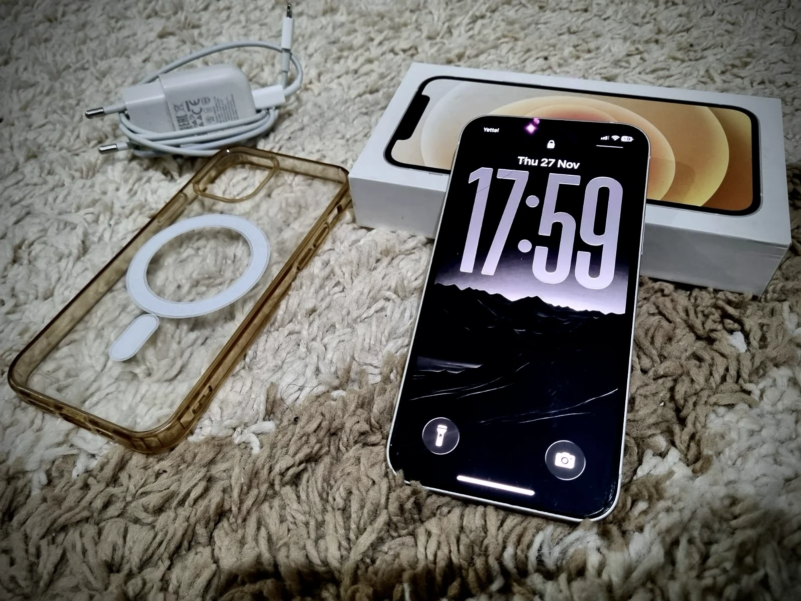 Apple Iphone 12 White