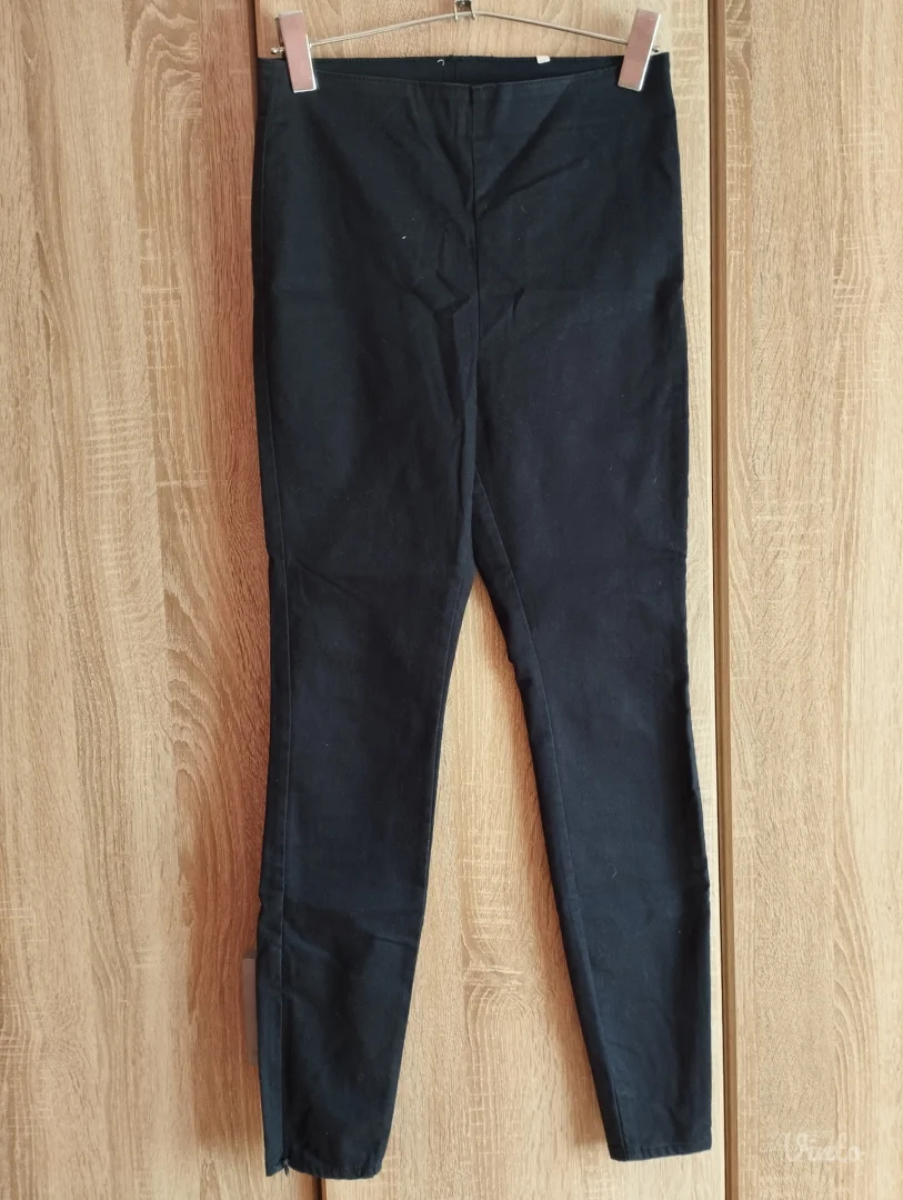 H&M Divided teget elastične pantalone, S M