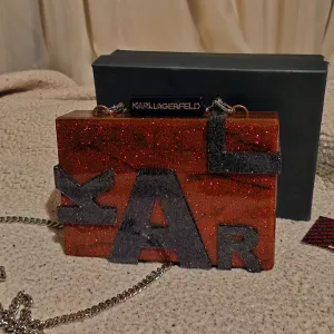 Karl Lagerfeld torbica